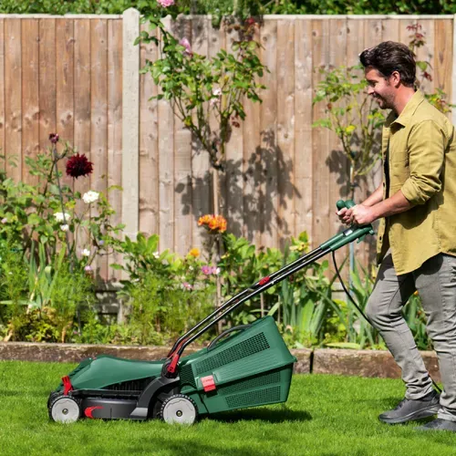 Електрична газонокосарка Bosch Universal Rotak 37-555 (1.4 кВт, 370 мм) (06008A6501) - PRORAB image-3