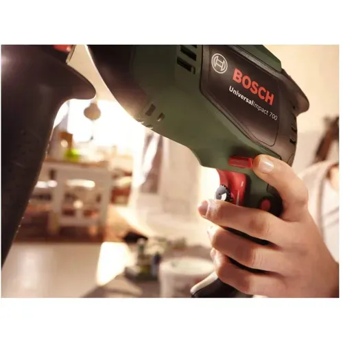 Дриль ударний Bosch UniversalImpact 700 + набор (0.7 кВт) (060313100A) - PRORAB image-3