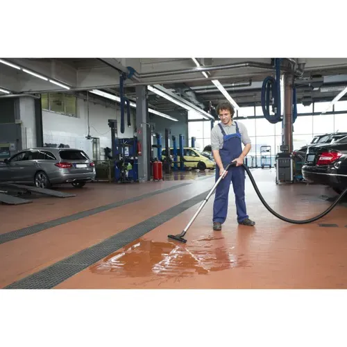 Порохотяг Karcher NT 70/2 Me Classic (2.3 кВт, 70 л) (1.667-306.0) - PRORAB image-8