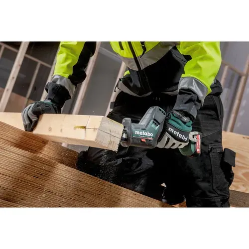 Акумуляторна шабельна пила Metabo PowerMaxx SSE 12 BL (12 В, 2х2 А*год) (602322500) - PRORAB image-4