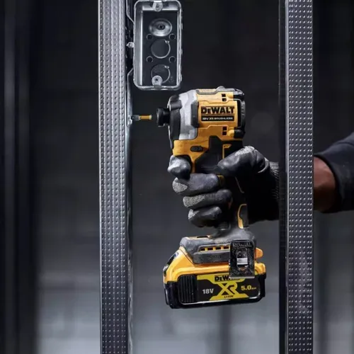 Акумуляторний ударний шуруповерт DeWALT DCF850P2T (18 В, 5 А*год, 206 Н*м) - PRORAB image-5