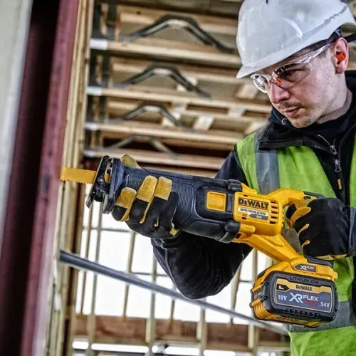 Акумуляторна шабельна пила DeWALT DCS389T2 (54 В, 2 А*год, 3000 ход/хв) - PRORAB image-3