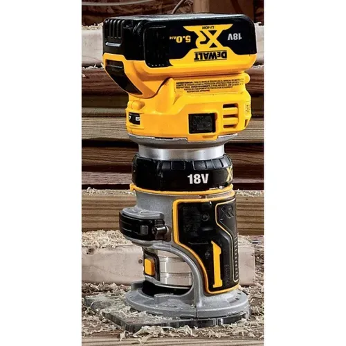 Акумуляторний кромковий фрезер DeWALT DCW600N (18 В, без АКБ) - PRORAB image-4