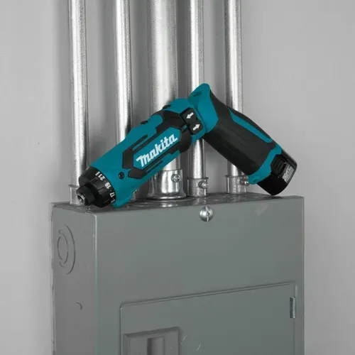 Акумуляторний шуруповерт Makita DF012DSE (2х7.2 В, 1.5 А*год) - PRORAB image-3