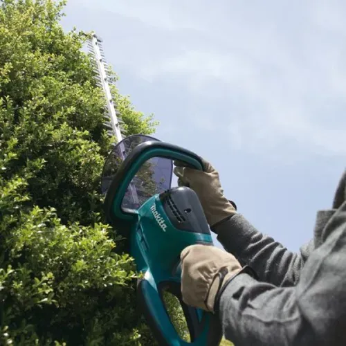 Кущоріз Makita UH5580 (0.67 кВт, 550 мм) - PRORAB image-1